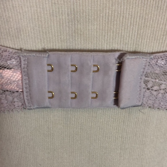 VICTORIA SECRET Size 34DD Incredible Plunge PushUp Lace Pad Underwire $68 NEW - Picture 10 of 13